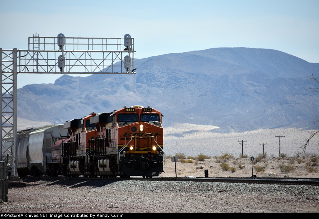 BNSF 6824 West